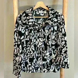 CHICOS SIZE 1 (M 8/10) Womens Medium ZENERGY activewear Lightweight Jacket